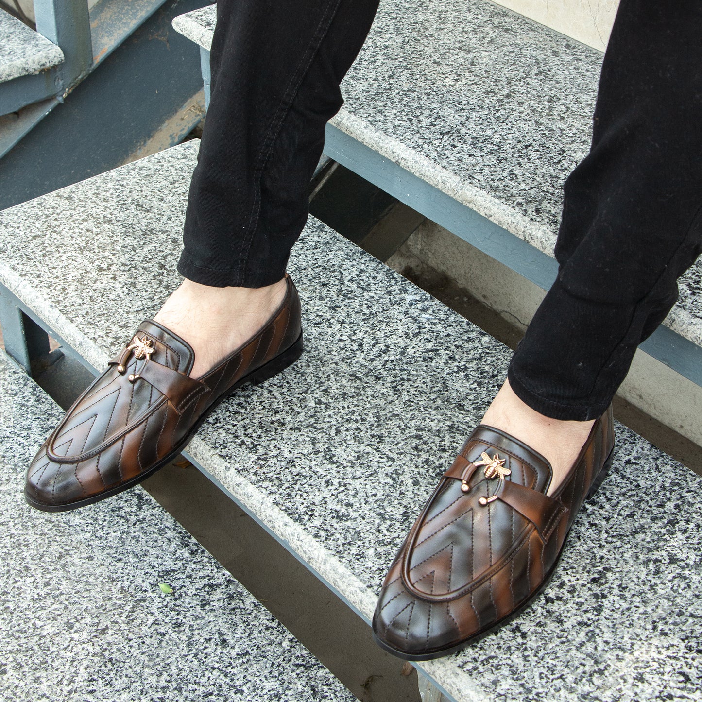 Artisans Handmade Stiched Lining Dark Coffee Leather Shoes - 25026