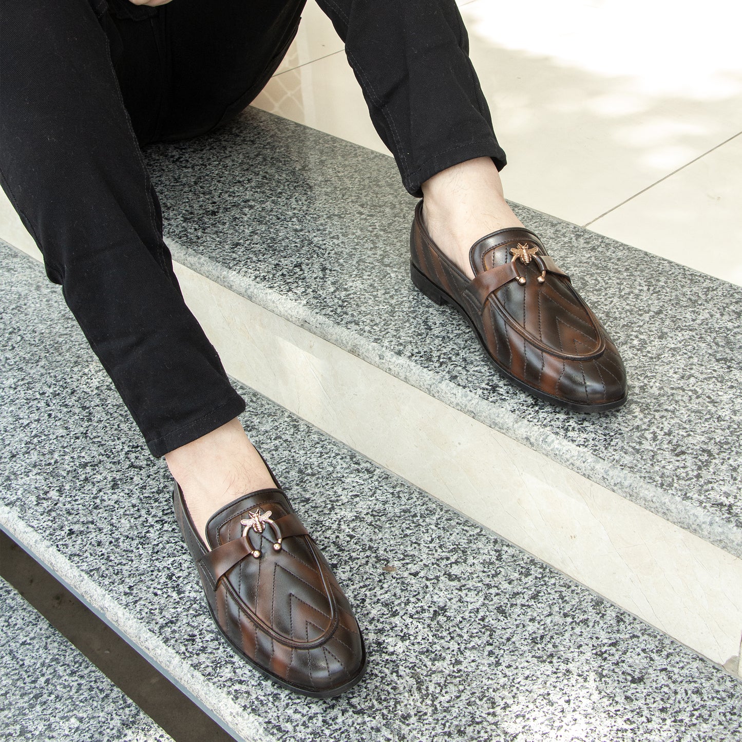 Artisans Handmade Stiched Lining Dark Coffee Leather Shoes - 25026