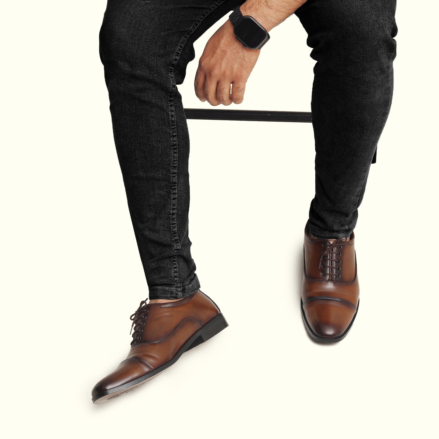 Artisans Crafted Formal Leather Oxford Shoes- 25005