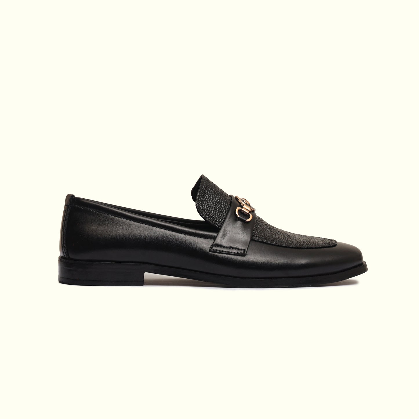Artisans Handmade Metal Buckle Leather Loafers - 25013