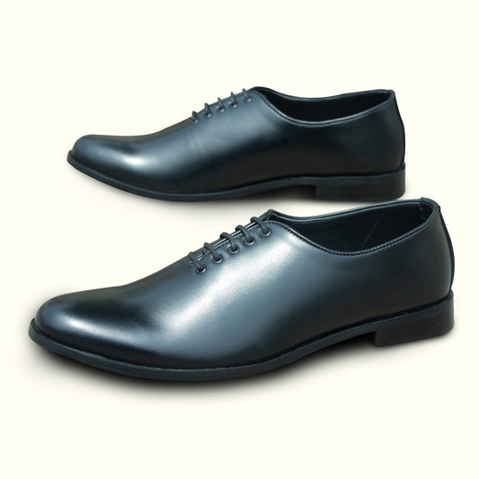 Artisans Handmade Classic Wholecut Shoes