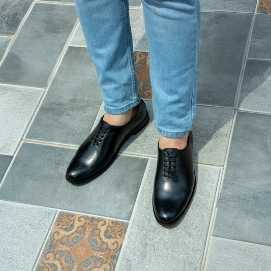 Artisans Handmade Classic Wholecut Shoes